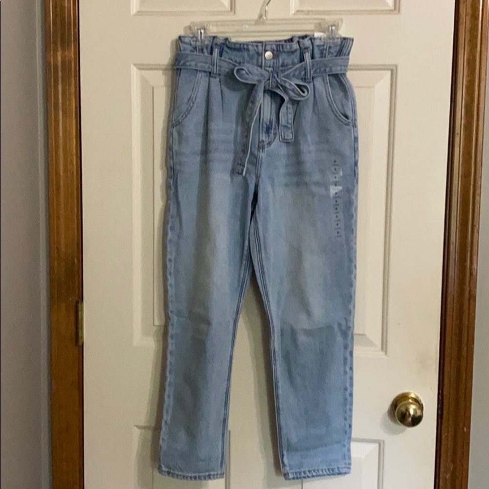 AEO Mom Jeans